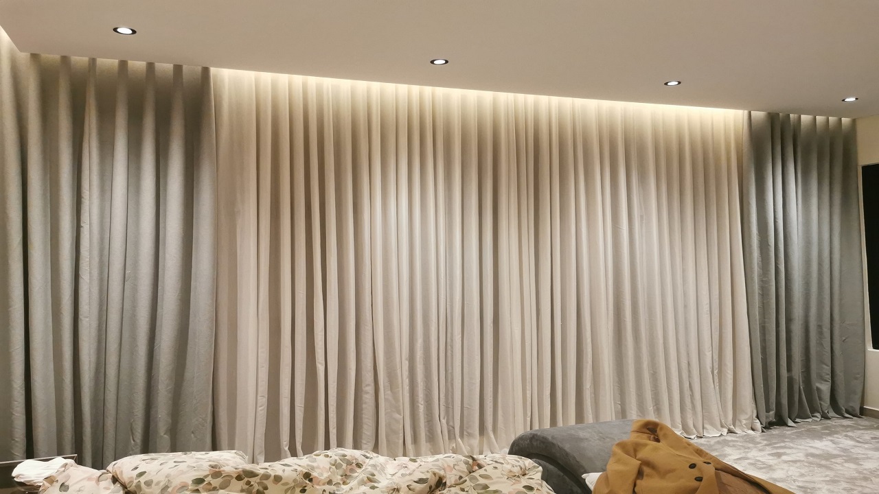 ستائر  فندقية